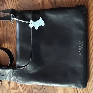 RADLEY LONDON Black Leather Crossbody/Shoulder Bag